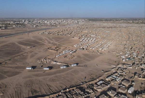 رغم الهدنة الغير معلنه ..غارة حوثية بحريب استهدفت اللواء 22 و خلفت اصابات