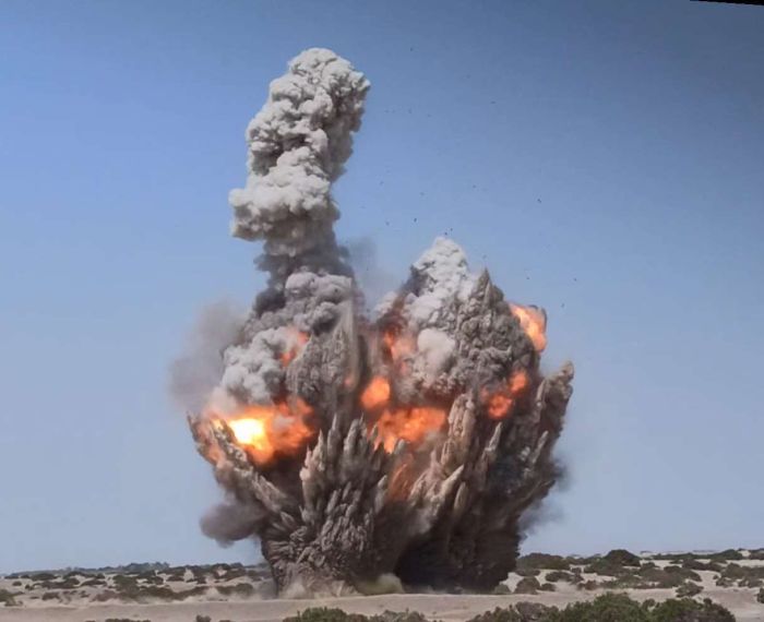 الألغام والمتفجرات الحوثية تُودي بحياة طفل يمني كل يومين