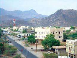 القبض على سارق بطاريات السيارات بمسجد الخير بأبين