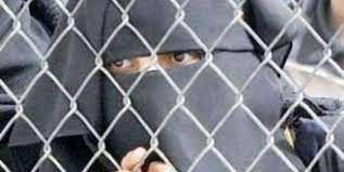 بسبب البنطلون.. نزيلات سجون الحوثي يتعرضن للاعتداءات والتهديد بالقتل