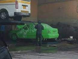 مليشيا الحوثي تُقَدس اللون الأخضر