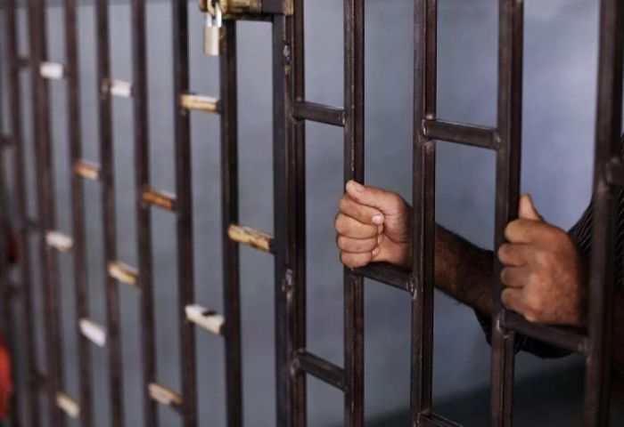 مليشيا الحوثي تُخفي معتقلين في مصحة نفسية بالحديدة