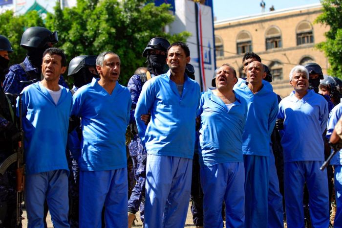 نُشطاء يَدْعون إلى إحياء جريمة المليشيا بإعدام 10 من أبناء تهامة