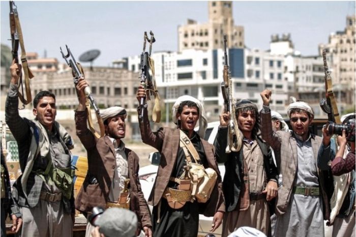 سياسيون: مفاوضات الرياض طوق نجاة للحوثثين وجني المكاسب