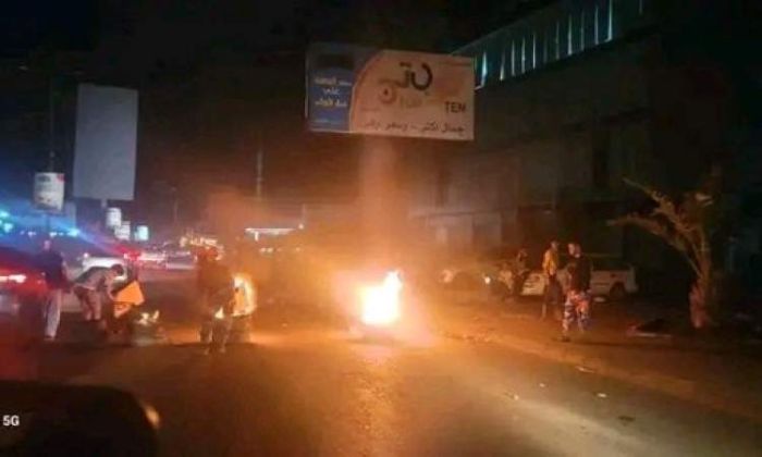 تظاهرات غاضبة في عدن إحتجاجًا على انهيار الكهرباء
