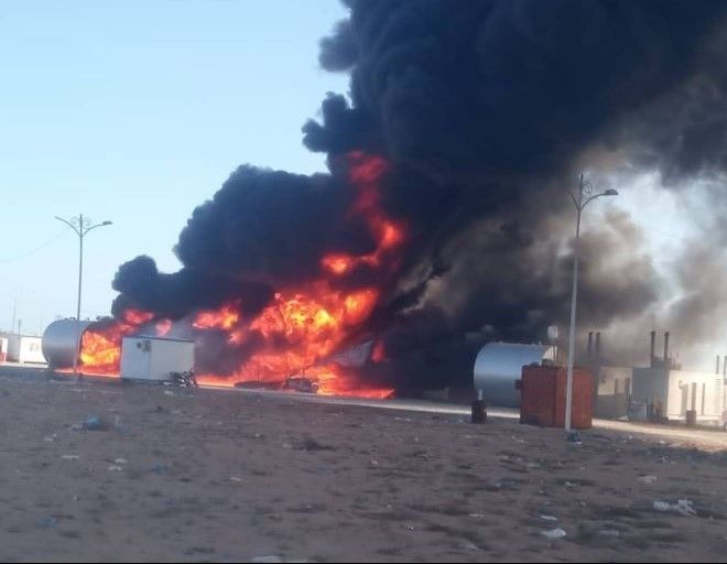 حريق هائل يلتهم محطة كهرباء حضرموت ويتسبب بأضرار مادية كبيرة