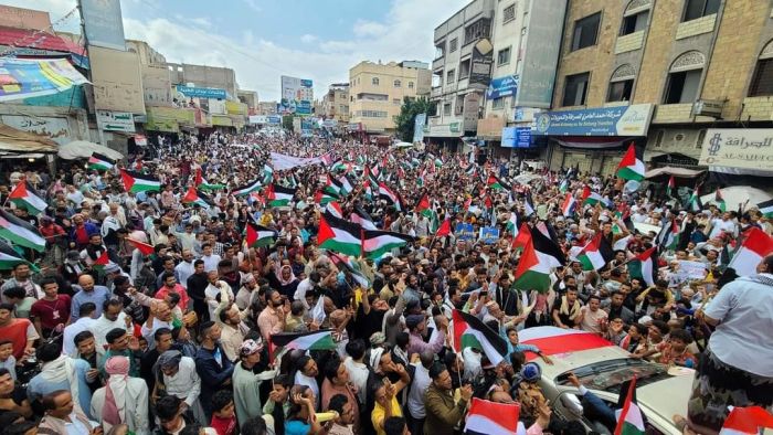 تظاهرة حاشدة في تعز واخرى بمأرب نصرا للاقصى