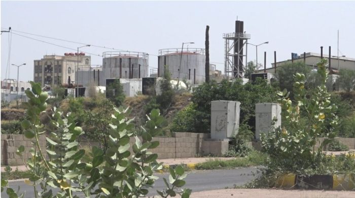 مُلّاك المحطات التجارية يُحمِّلون العرادة والنافذين مسؤولية ارتفاع تسعيرة الكهرباء بتعز