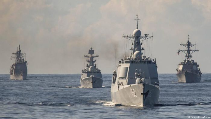 في ظل تجمع بوارج عسكرية لخمس دول عظمى.. محللون سياسيون: المخطط أكبر من قطاع غزة  