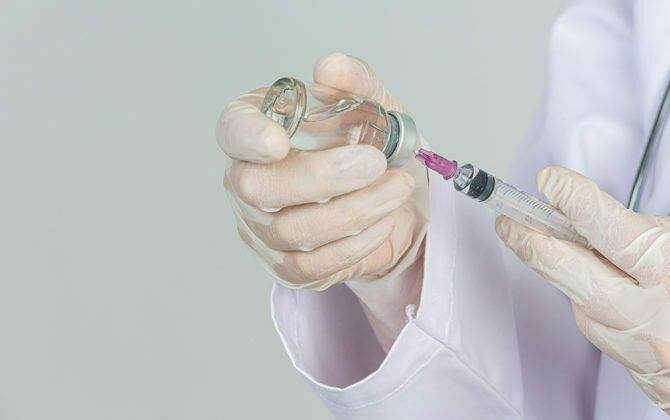 بسبب منع عصابة الحوثي للقاحات: الصحة العالمية تحذر من انتشار أمراض الطفولة والأمراض المعدية القاتلة في اليمن