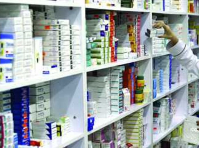 بسبب سيطرتها على تجارة الأدوية ارتفاع اسعار بشكل جنوني في الحديده