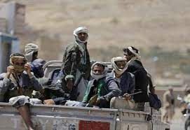 عصابة الحوثي تحشد مقاتليها للهجوم على جبهات محافظة تعز