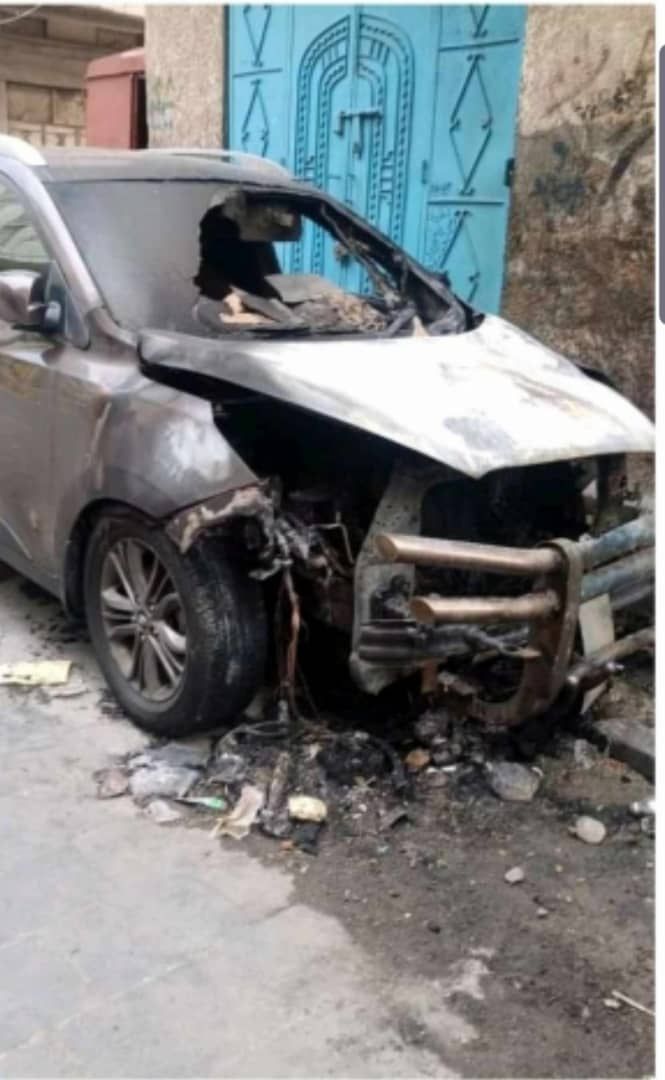 إحراق سيارة محامي بعد تلقيه تهديدات بتعز