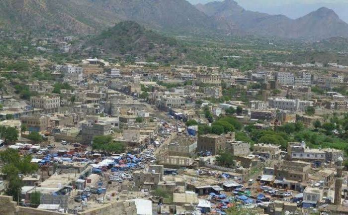 أثناء بحثهما عن كنز: وفاة شخصين تحت أنقاض منزل قديم بالضالع