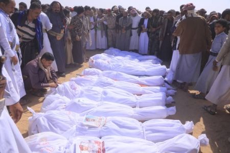 تشييع جثامين 11 جنديًا حكوميًا استشهدوا في مواجهات مع عصابة الحوثي غرب مأرب