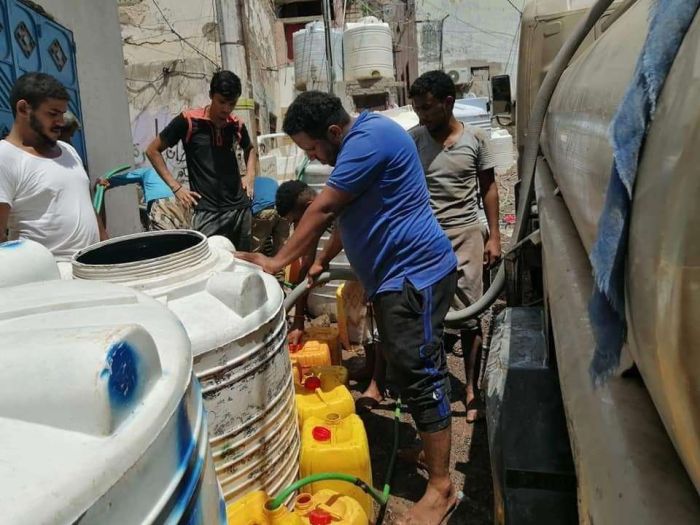 فاقم معاناة اليمنيين في الحصول على الماء والغذاء ومناطق الحوثي تحتل الصدارة