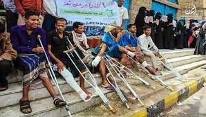 جرحى يشكون محور تعز: يتم إهمالنا وإرسال " بلاطة " مصابين للعلاج خارج اليمن