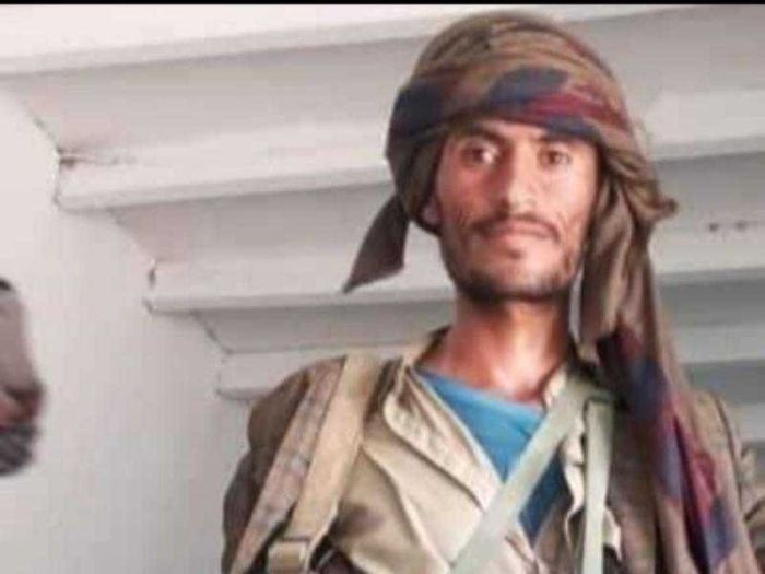  عبثًا بالسلاح .. طفل يقتل والده  في الجوف