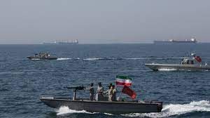 رصد تحركات إيرانية مريبة في سواحل محافظة حجة