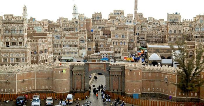 مليشيا الحوثي تنفذ مشروعًا سيُخرِج صنعاء القديمة من التراث العالمي