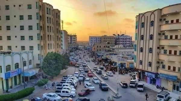 مقتل شخص وإصابة 7 آخرين بانفجار خزان نفط بالمهرة 
