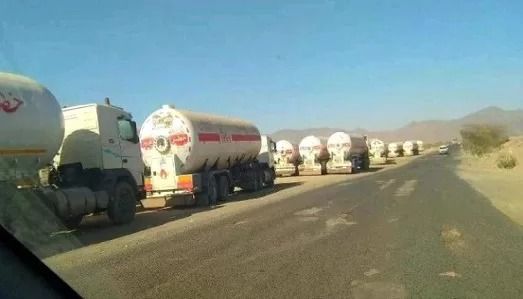 قطاع قبلي بمأرب يمنعون وصول قاطرات الغاز إلى عدن