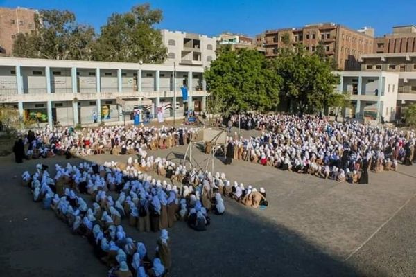موجة الصقيع تؤجل طابور الصباح في مدارس تعز