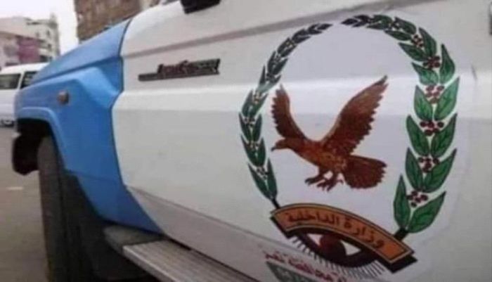 بينهم شخصين إثيوبيين ..  شرطة تعز تعلن ضبط عصابة تصنيع وبيع للخمور في مديرية المسراخ