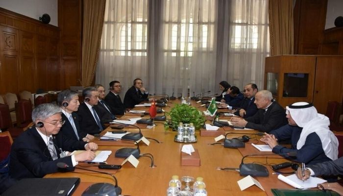 أبو الغيط ووزير الخارجية الصيني يبحثان المخاطر الهائلة لسيناريو التهجير القسري لأهالي غزة
