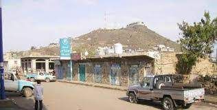 إيرادات الجمارك بالحوبان تذهب إلى حسابات قيادات حوثية في صنعاء