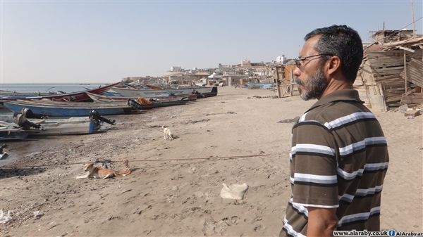 بعد اختفاء العشرات مع قواربهم  .. صيادو الحديدة يشكون عسكرة الحوثي للبحر الأحمر