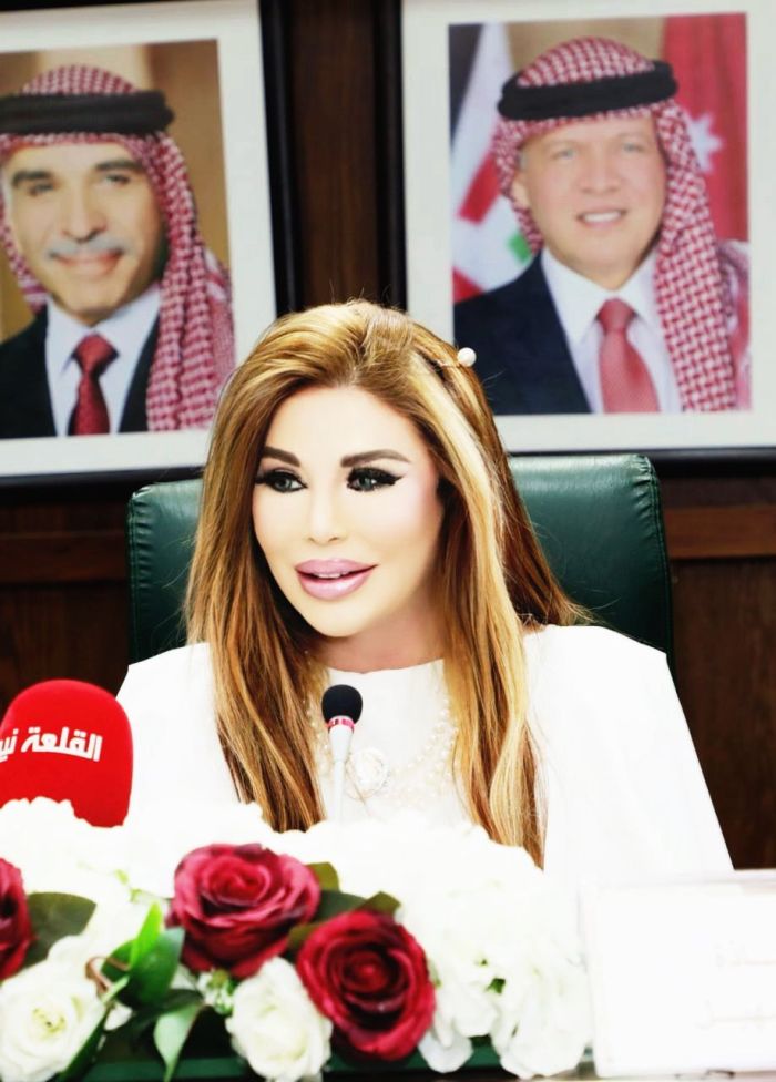 توقيع قصة "اللؤلؤ والأرض" لسارة السهيل في المكتبة الوطنية