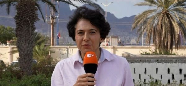 صحفية ألمانية تصف نظام الحوثيين: أكثر نظام ديكتاتوري مستبد يعيش على الدعاية، التعبئة، الطائفية، الحرب، والكراهية