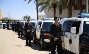 "سطوا على منزل يمني وسرقوا أمواله".. الأمن السعودي يعلن اعتقال 6 مقيمين من الجنسية اليمنية