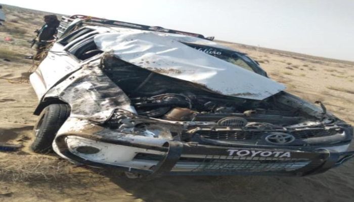 حادث انقلاب "هايلوكس" تسبب بمصرع شخصين وإصابة آخرين في لحج