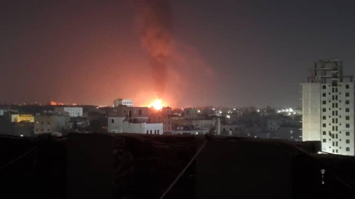 غارات جوية عنيفة على مواقع الحوثيين في صنعاء وعدد من المحافظات