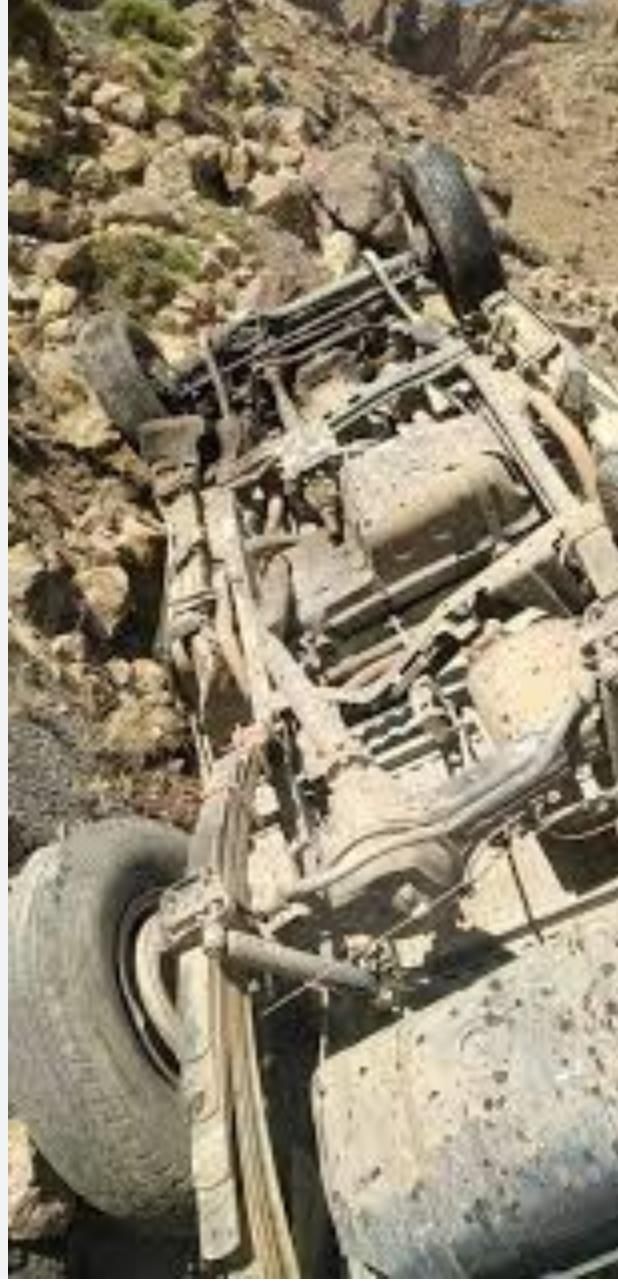 انزلاق سيارة بجبل في عتمة يسفر عن وفاة امرأتين وإصابة 6 أخريات