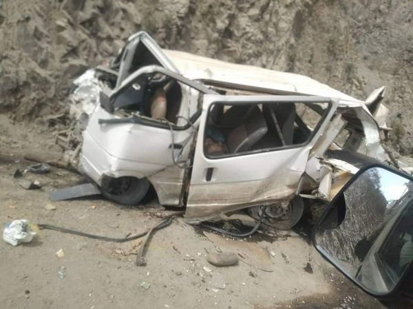 وفاة وإصابة اكثر من 120 طفلًا وامرأة في حوادث مرورية بإب خلال 120 يومًا