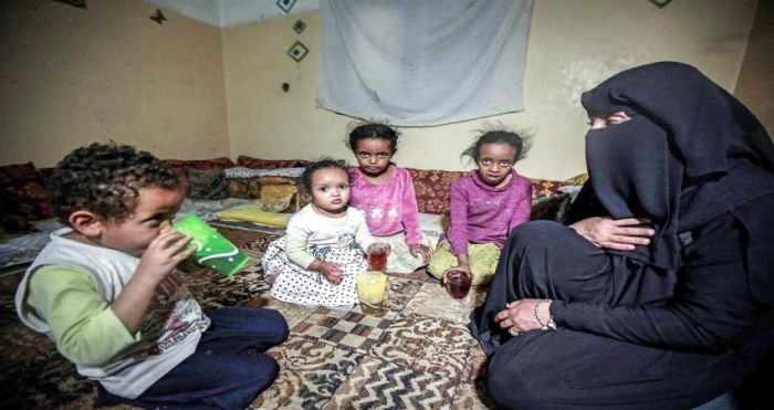 للعام الثالث عشر على التوالي .. رمضان يهل على اليمنيين بحلته الحزينة