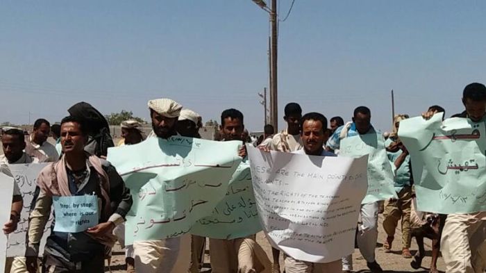 معلمو مدارس اللاجئين بلحج بدون مرتبات للشهر الثالث ومناشدة عاجلة لمحافظ لحج ود. باذيب