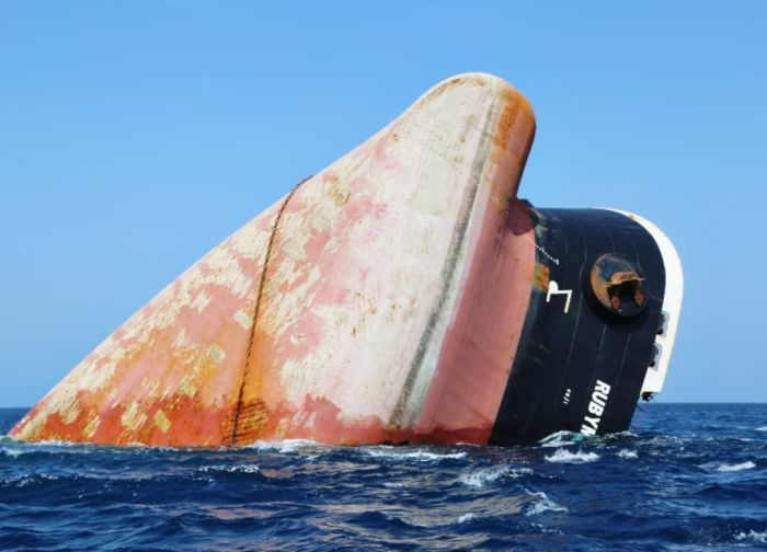 الإعلان عن توقف الجهود الأممية للحد من الأضرار البيئية الناجمة عن غرق السفينة "روبيمار"