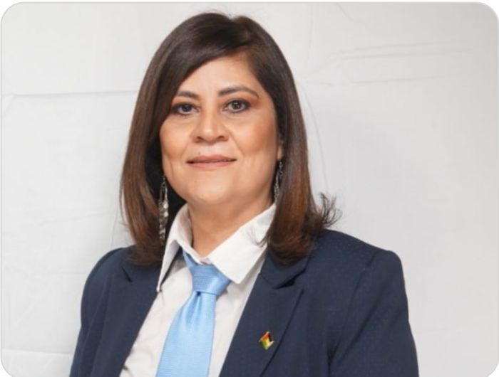   إيمان عبدالرحمن