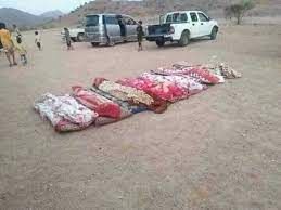 التحذير من جرف مخيمات النازحين بتعز ومآرب .. سيول المطار تقطع الخط الولي في شبوة وتغرق سبع فتيات بابين