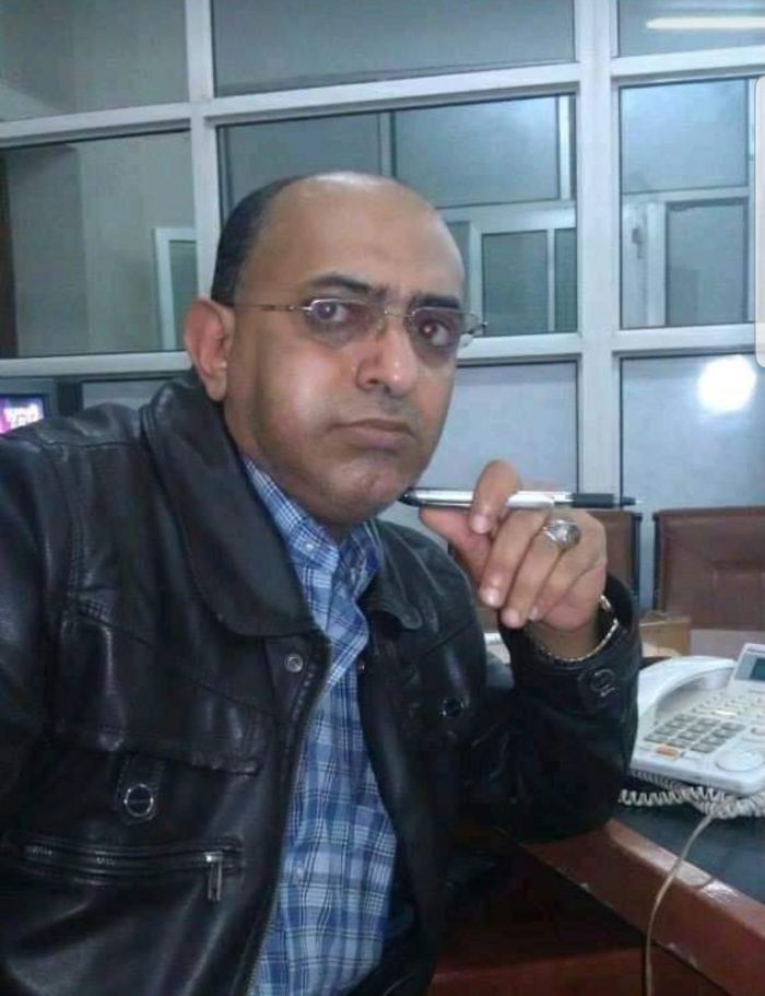 أمن مقبنة ينتهك حقوق الصحفي "الشميري" ويقتاده دون ملابس إلى الاحتجاز