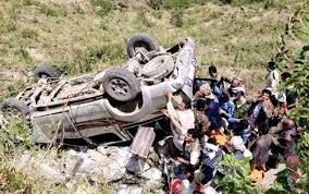 19 قتيلًا وجريحًا بحادث مروّع في المحويت