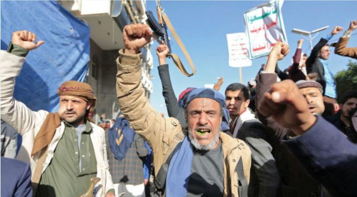 في ظل مراوغات الحوثي ..  "سام" تقترح التدرُّج بإعادة فتح الطرق وفصله عن ملف التسوية النهائية