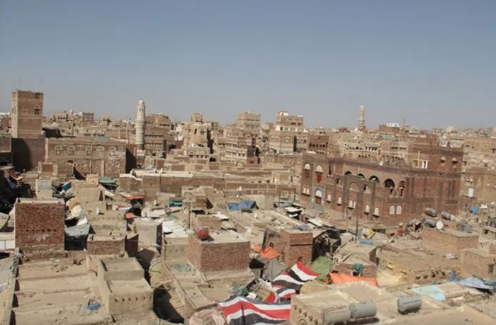 الجرموزي: حمود عباد يتسلم شهريًا 135 مليون ريال من صندوق النظافة