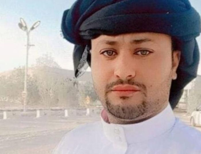 بسبب الخلاف على الطبخ .. مقتل مغترب يمني بالسعودية طعنًا على يد رفيقيه بالسكن