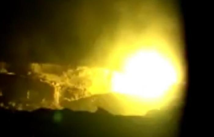 عصابة الحوثي تستهدف قرى سكنية غرب تعز بقذائف الهاون