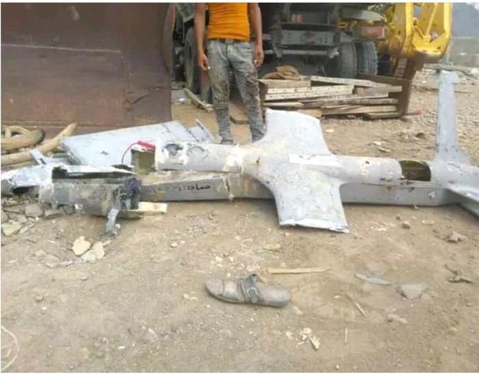 سقوط طائرة مسيّرة حوثية في أبين
